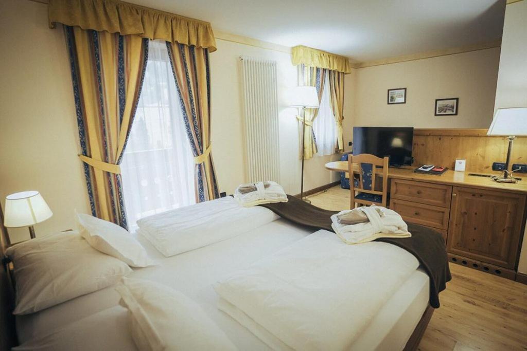 Hotel Al Parco Moena Exterior photo