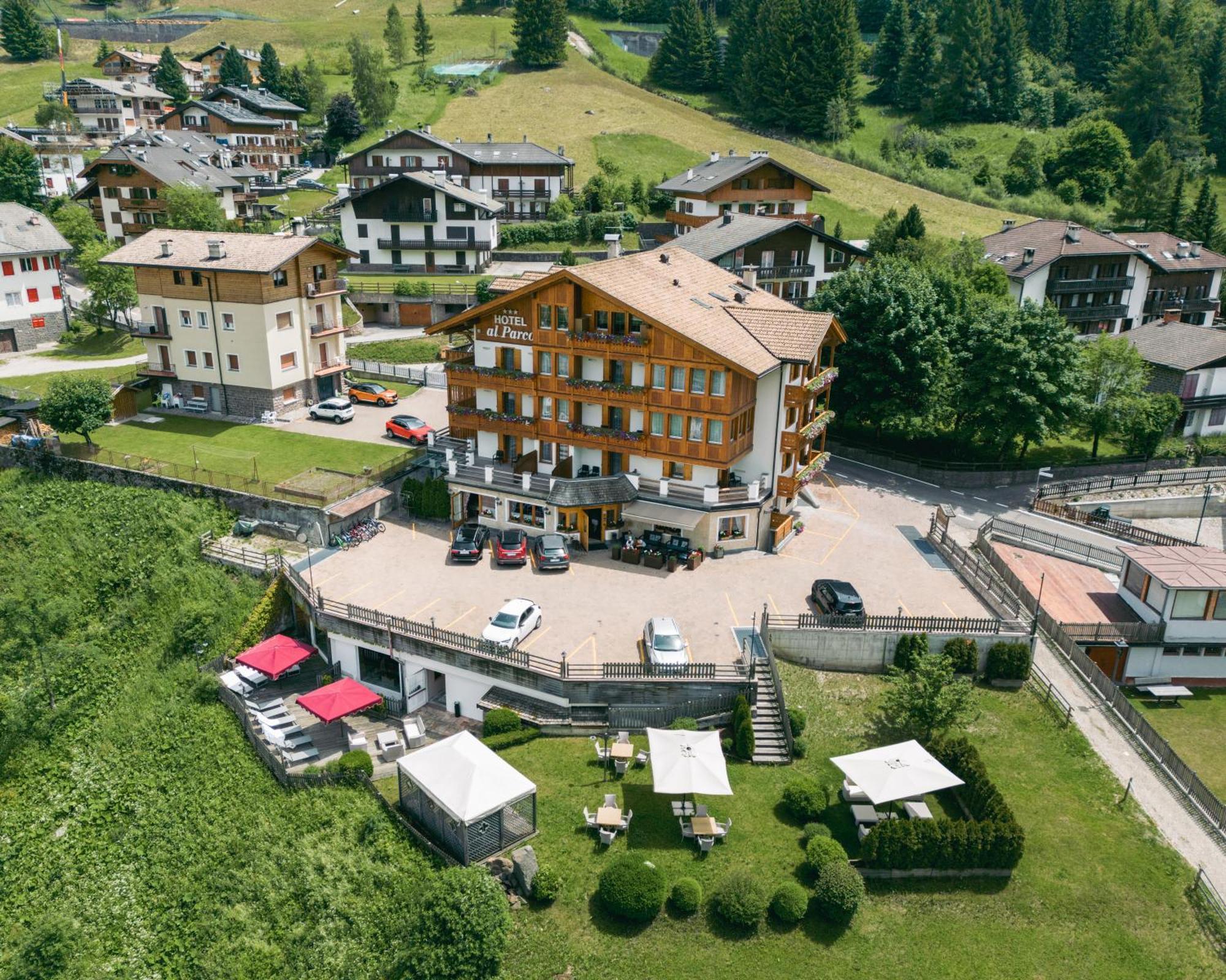Hotel Al Parco Moena Exterior photo